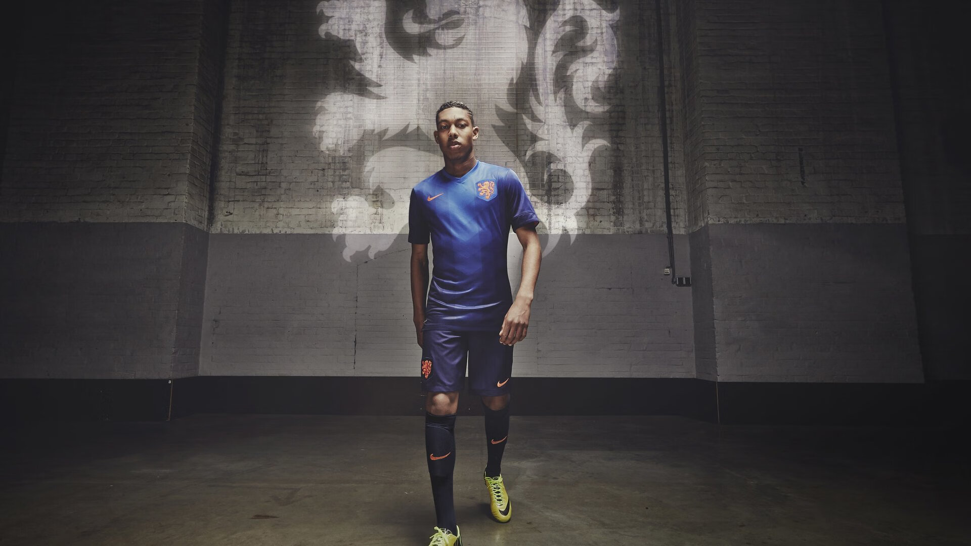 开云体育网站入口-德国骑手格里高利·瓦特莱特在2024年国际马术联合会障碍赛世界巡回赛中获得个人第五名,展现坚韧精神。